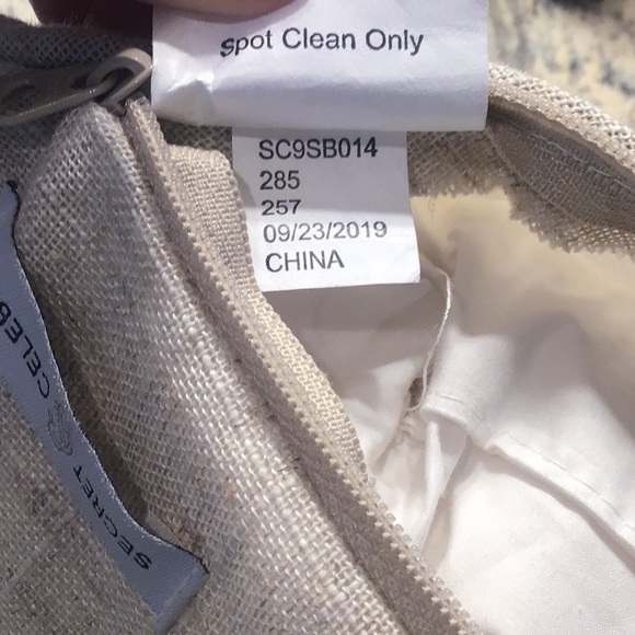 Valentine Pillow, Secret Celebrity, ribbon heart - Picture 9 of 10